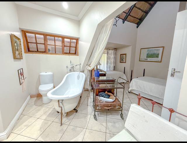 7 BEDROOM HOUSE FOR SALE IN FAIRVIEW